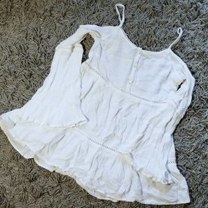 Flowy Kendall & Kylie blouse